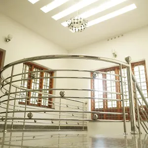 https://joby-homestay-kadamakudy.kerala-hotels.net
